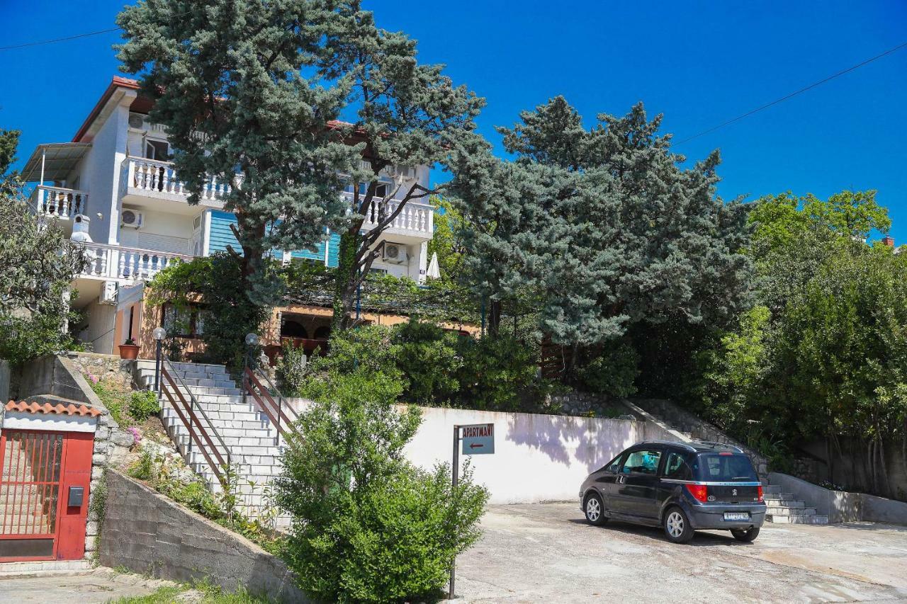 Apartment Mare Crikvenica Exteriör bild
